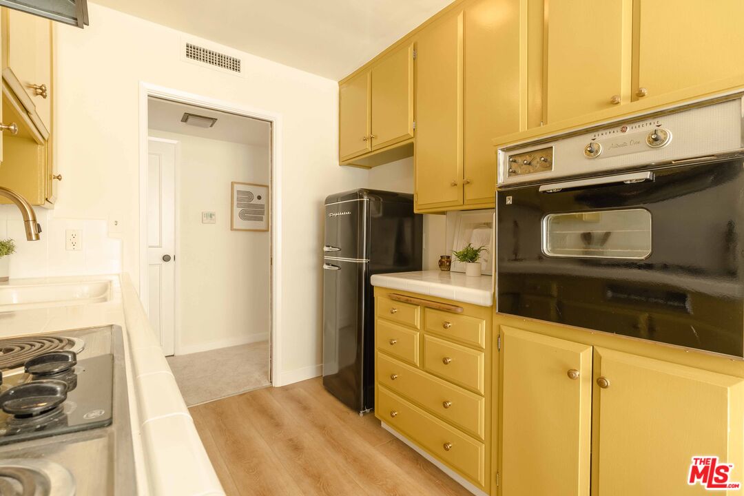 3407 Huxley St Unit: 24