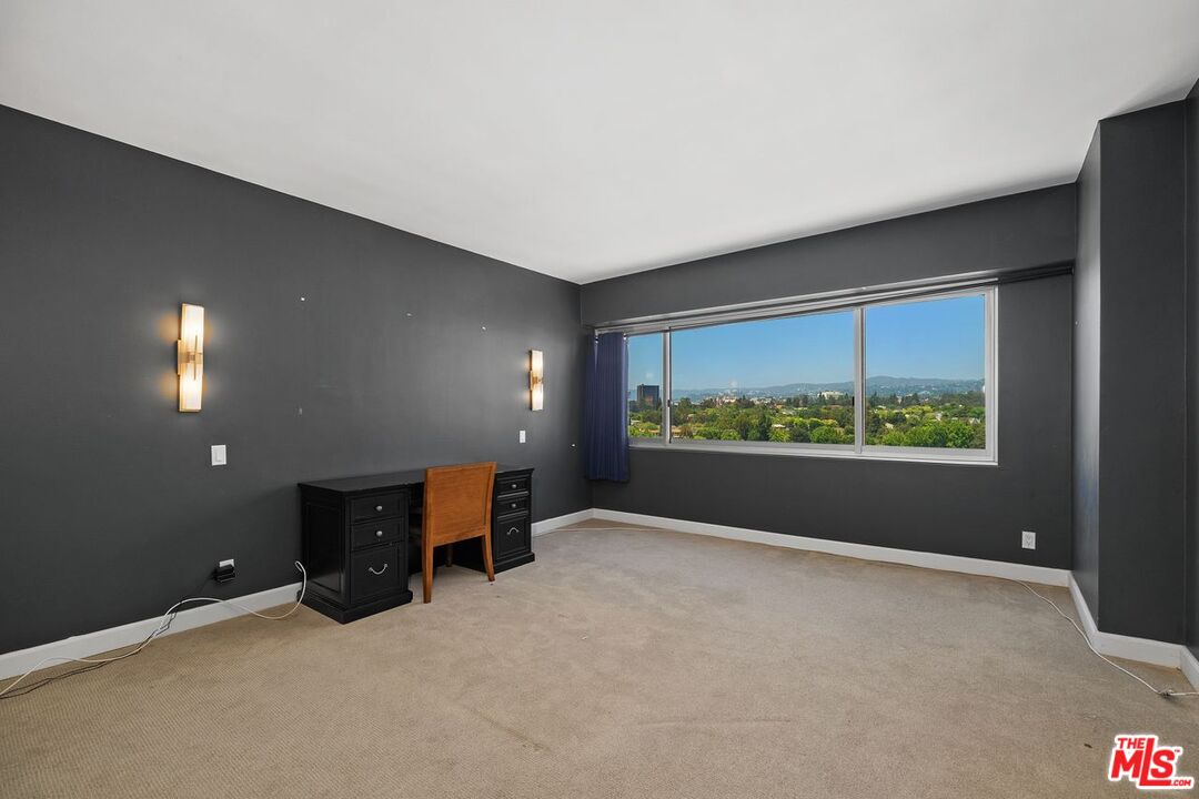 10450 Wilshire Blvd Unit: 11G