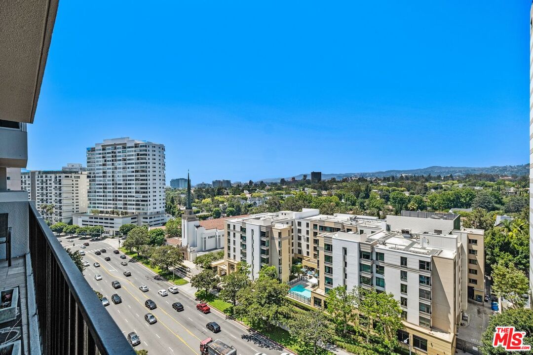 10450 Wilshire Blvd Unit: 11G