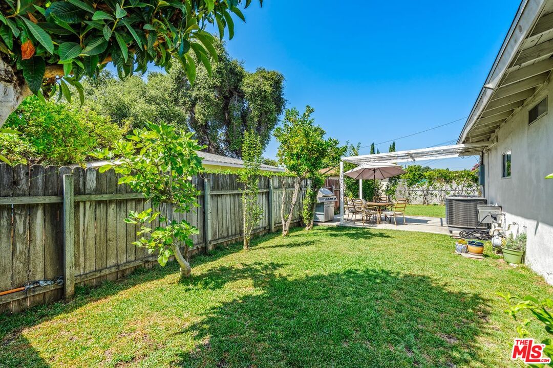 9732 E Camino Real Ave