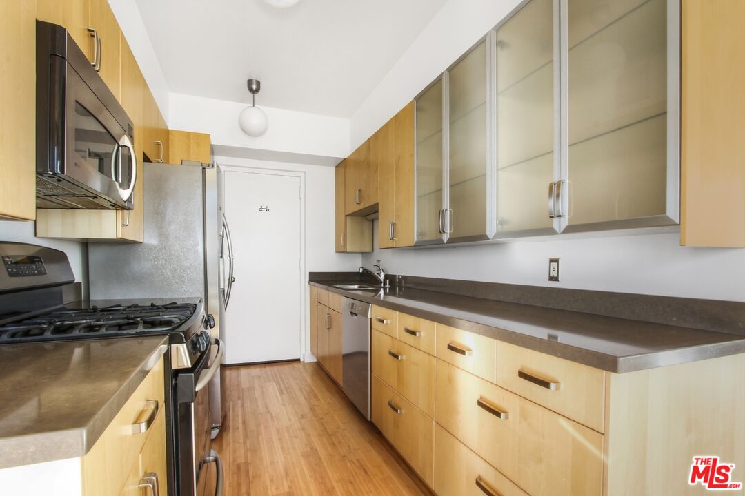 4411 Los Feliz Blvd Unit: 603