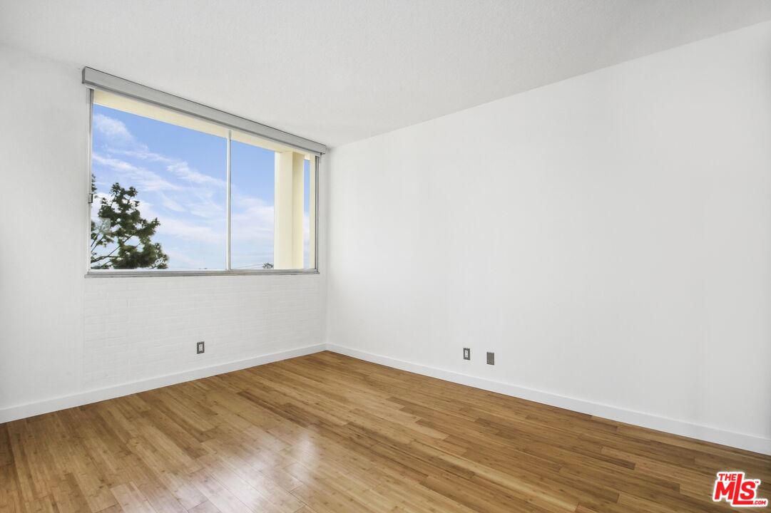 4411 Los Feliz Blvd Unit: 603