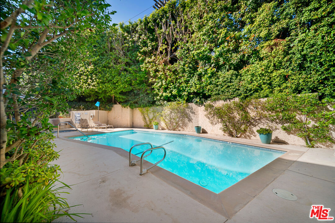 10671 Holman Ave Unit: 307