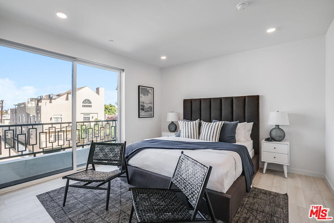 1021 S Shenandoah St Unit: 304