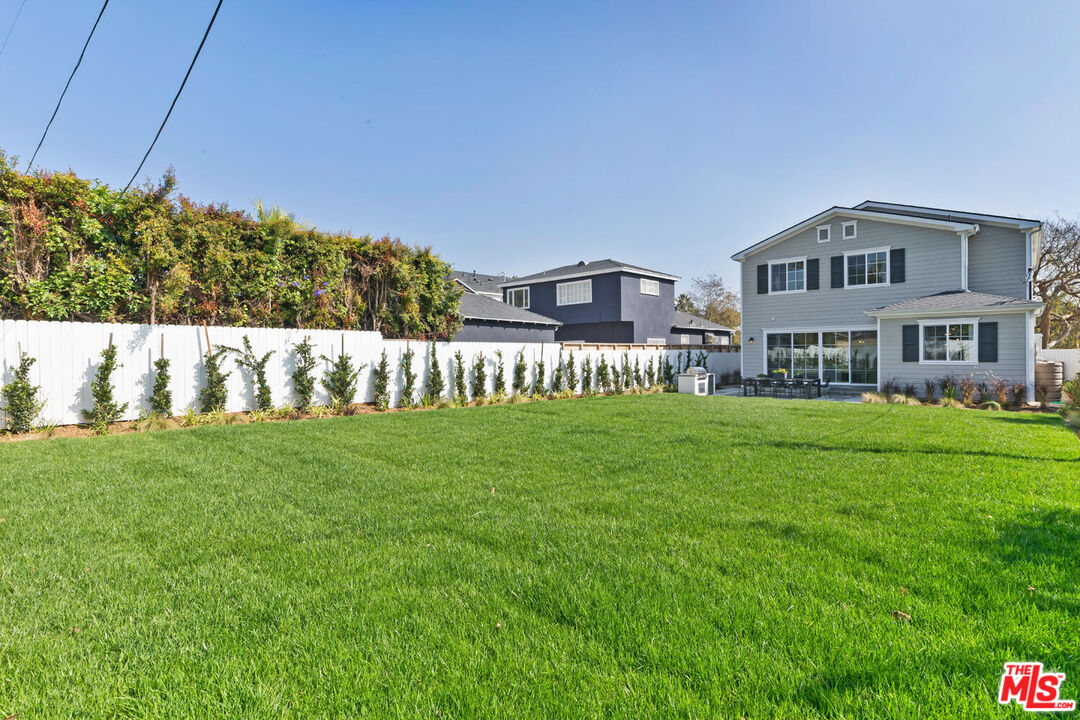 3211 Castle Heights Ave