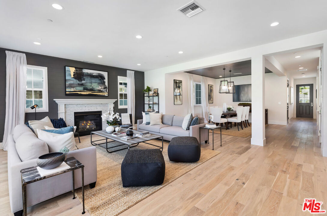 3211 Castle Heights Ave