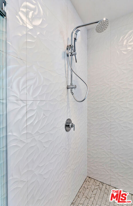 3211 Castle Heights Ave