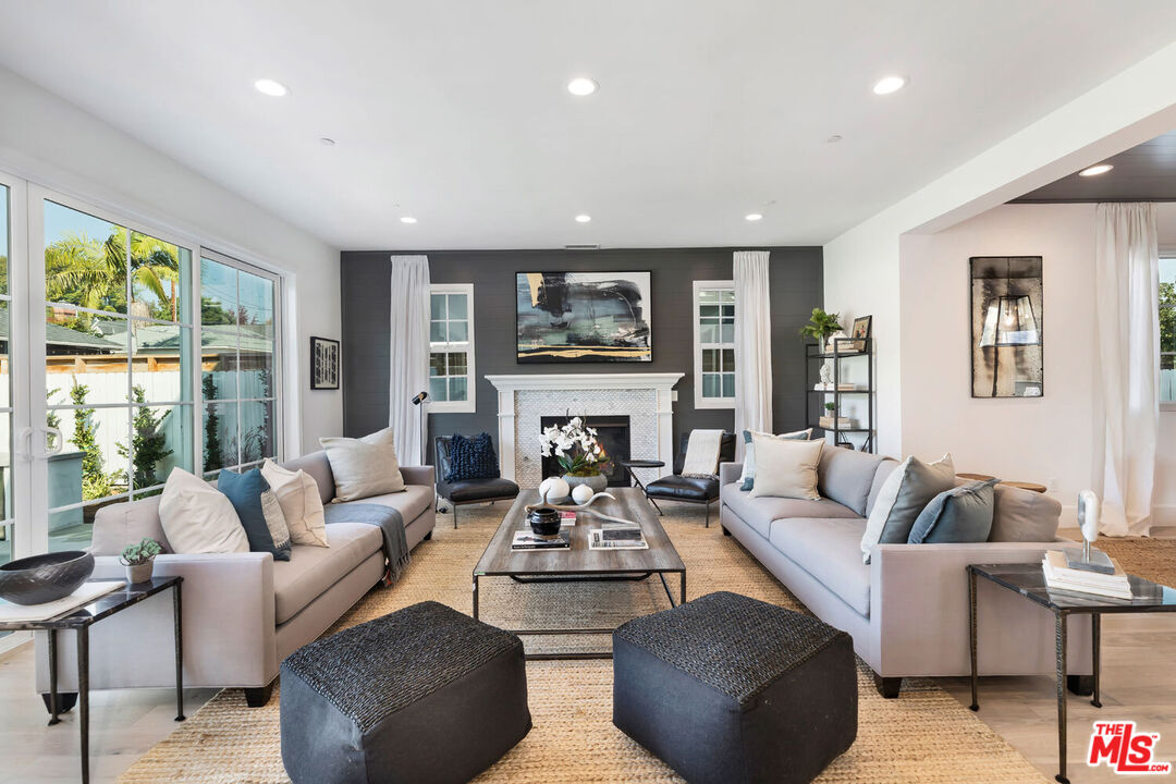 3211 Castle Heights Ave