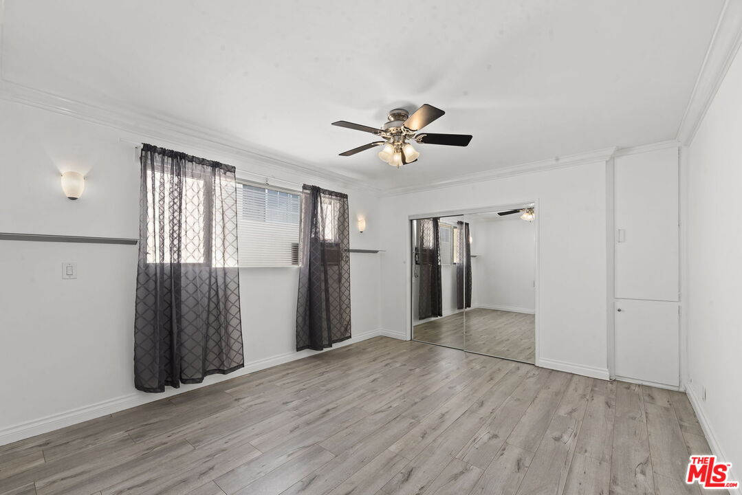 332 S Elm Dr Unit: 6