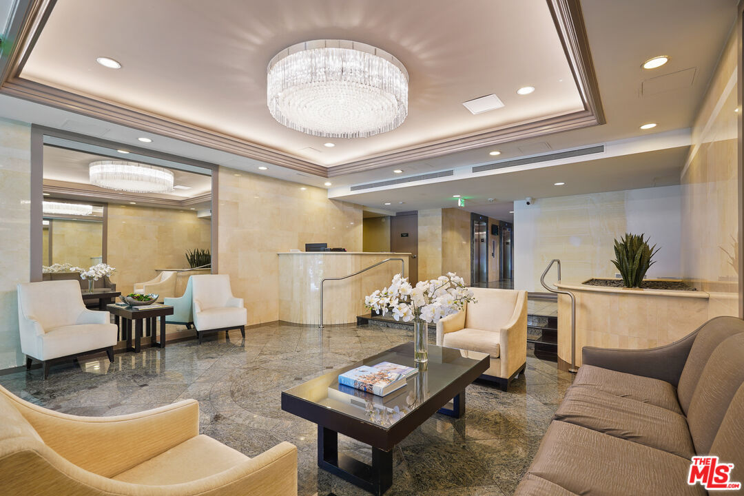 2170 Century Park Unit: 103S