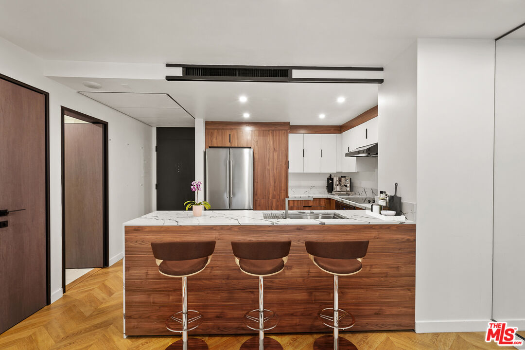 2170 Century Park Unit: 103S