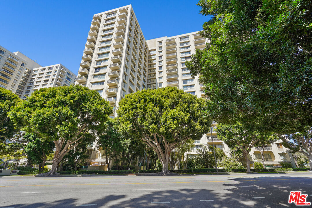 2170 Century Park Unit: 103S