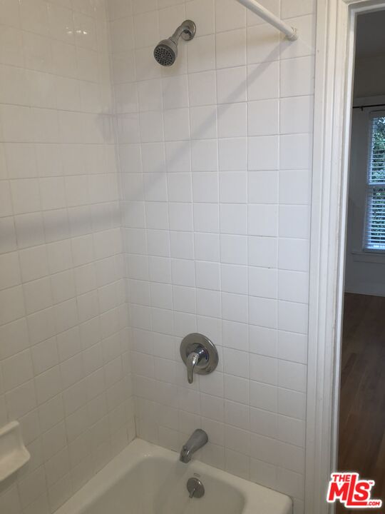 918 N San Vicente Blvd