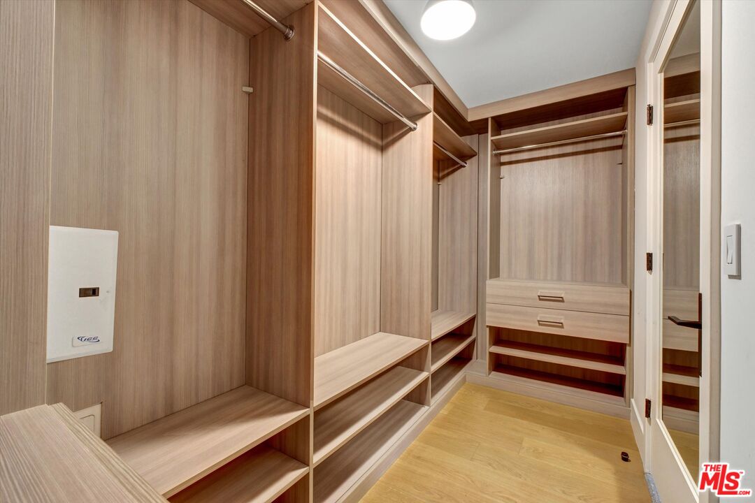 10777 Wilshire Blvd Unit: 708