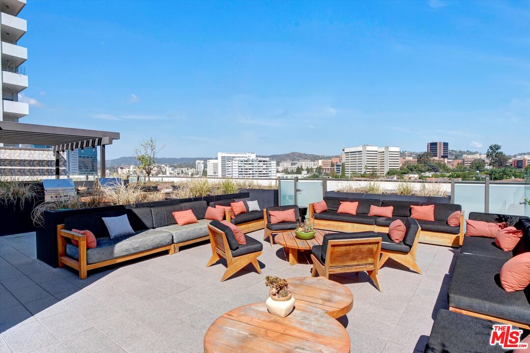 10777 Wilshire Blvd Unit: 708