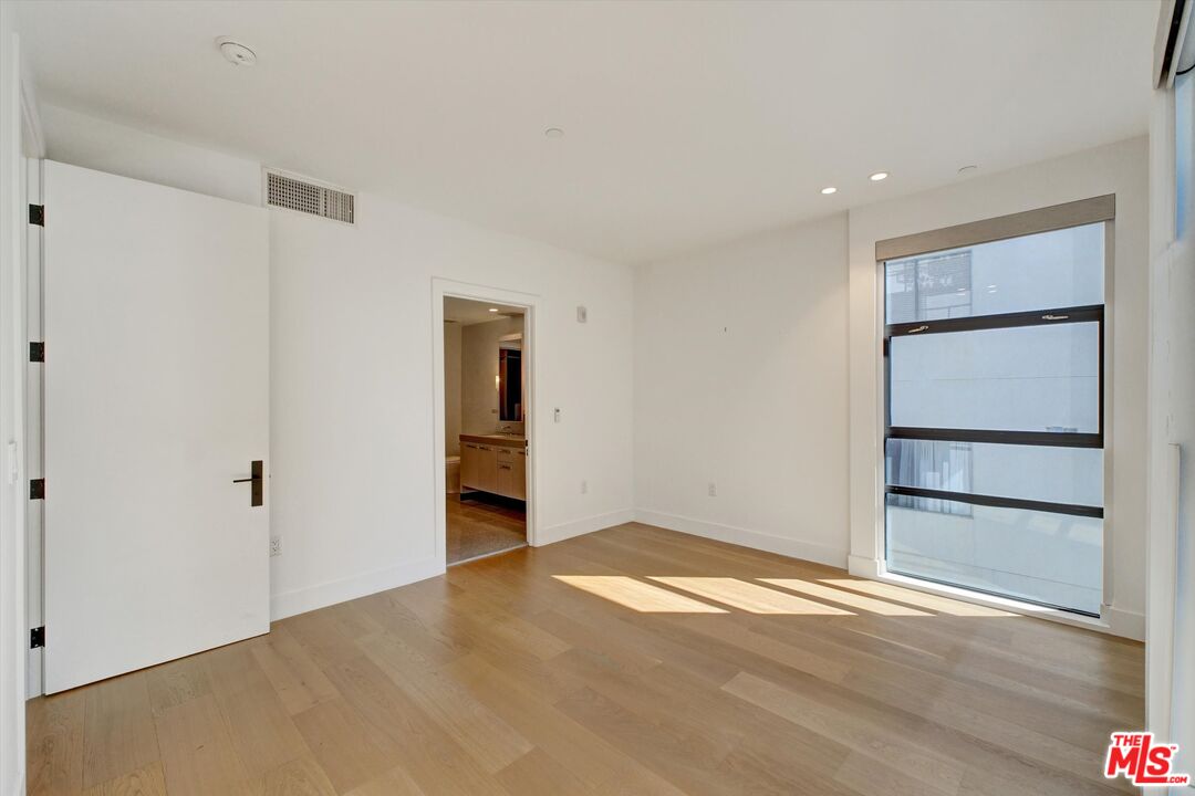 10777 Wilshire Blvd Unit: 708