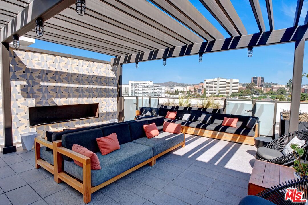 10777 Wilshire Blvd Unit: 708