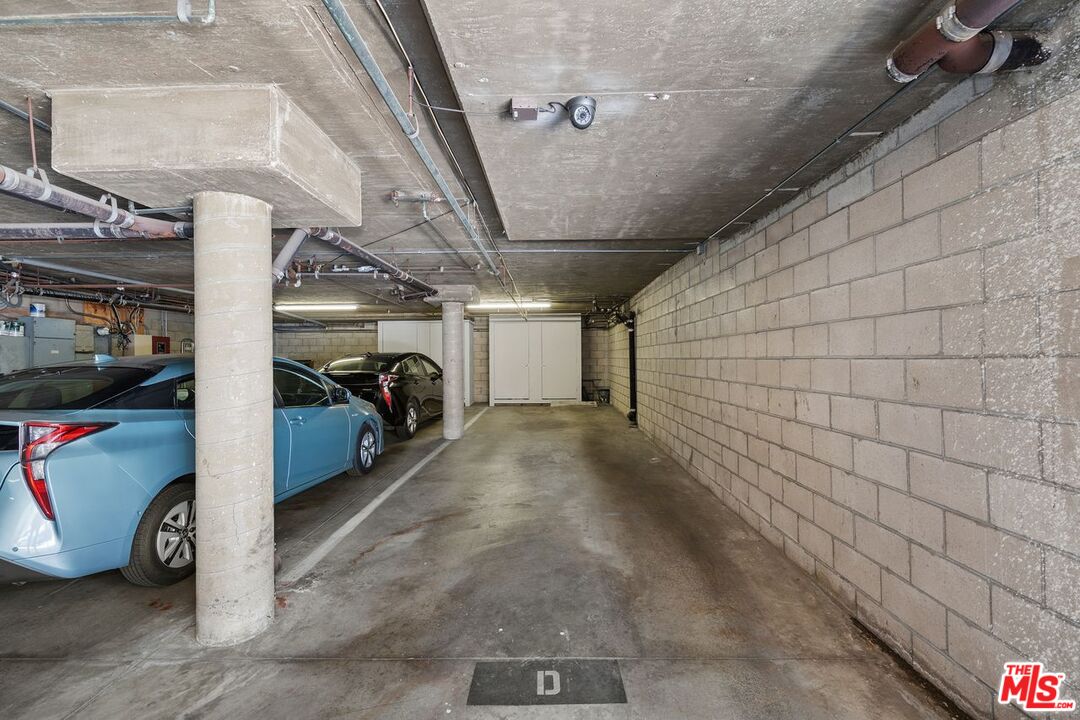 950 Hancock Ave Unit: 203