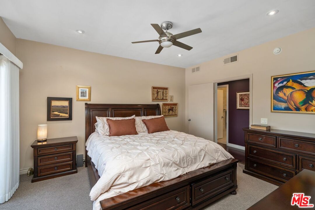 950 Hancock Ave Unit: 203