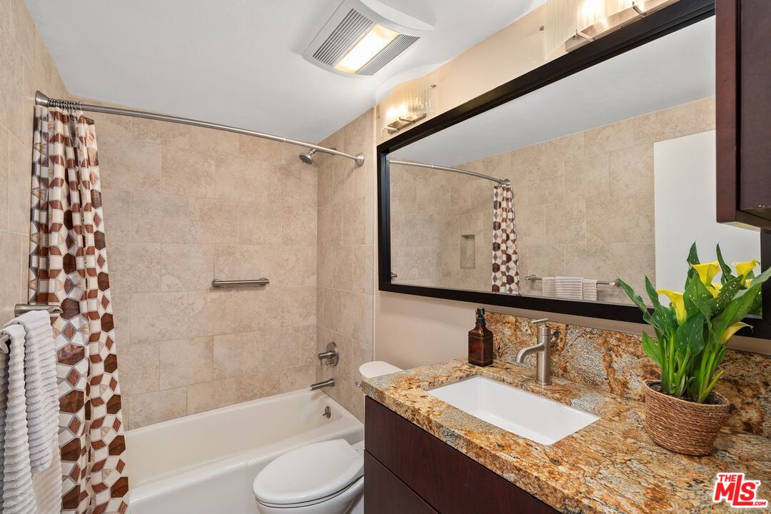 950 Hancock Ave Unit: 203