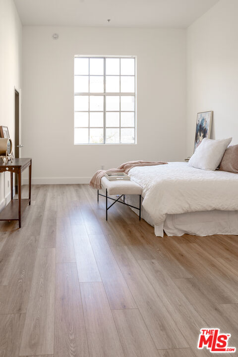 1225 Armacost Ave Unit: 102