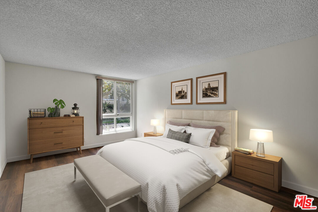 424 N Palm Dr Unit: 104