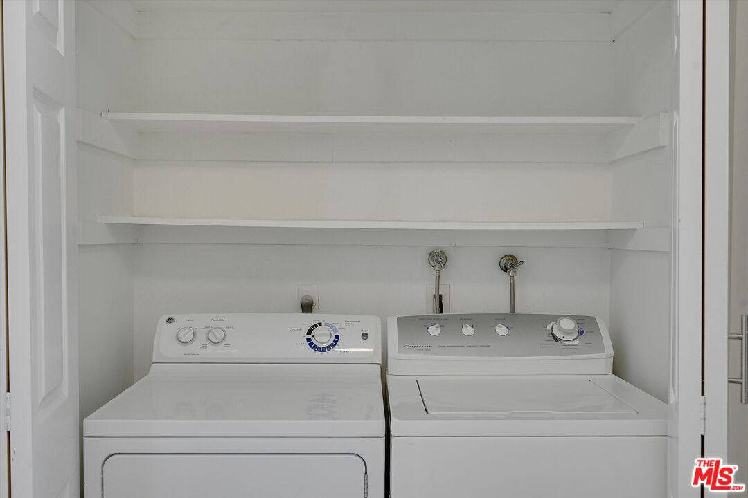 424 N Palm Dr Unit: 104