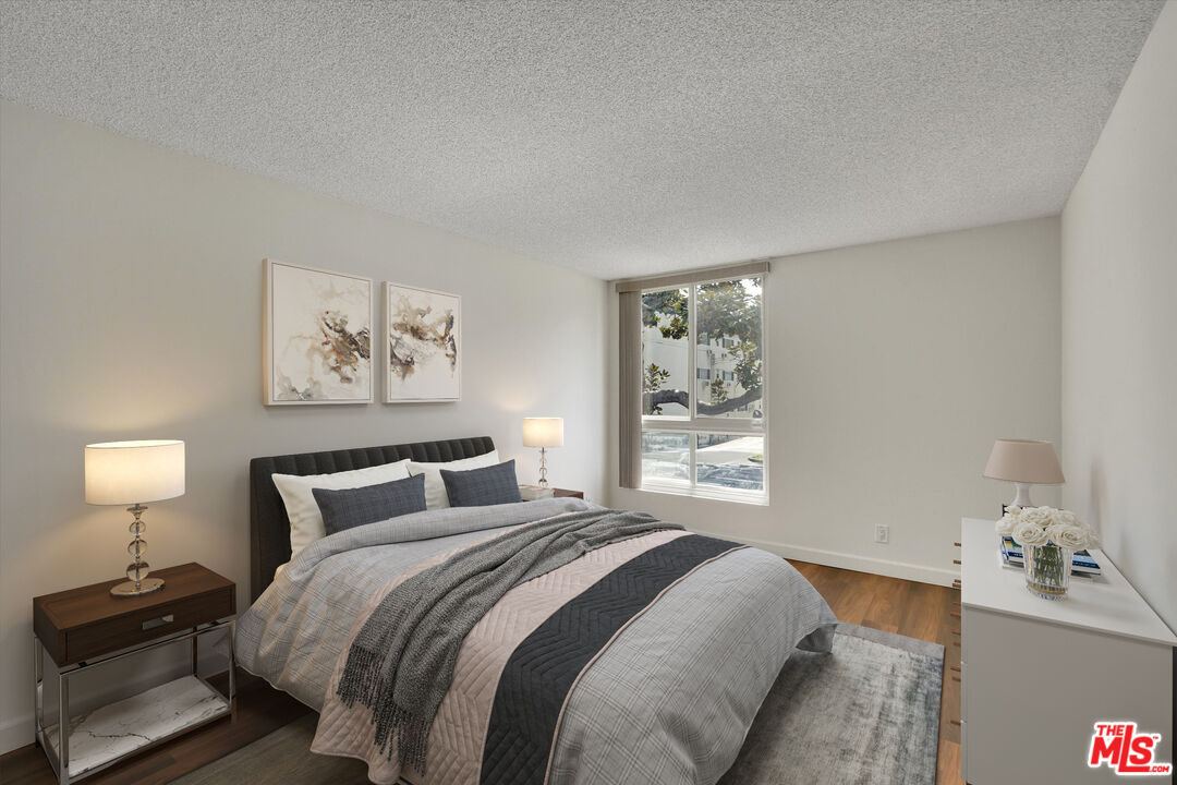 424 N Palm Dr Unit: 104