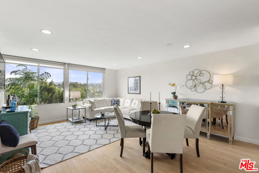 10501 Wilshire Blvd Unit: 902