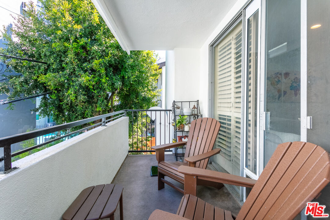 11687 Montana Ave Unit: 206