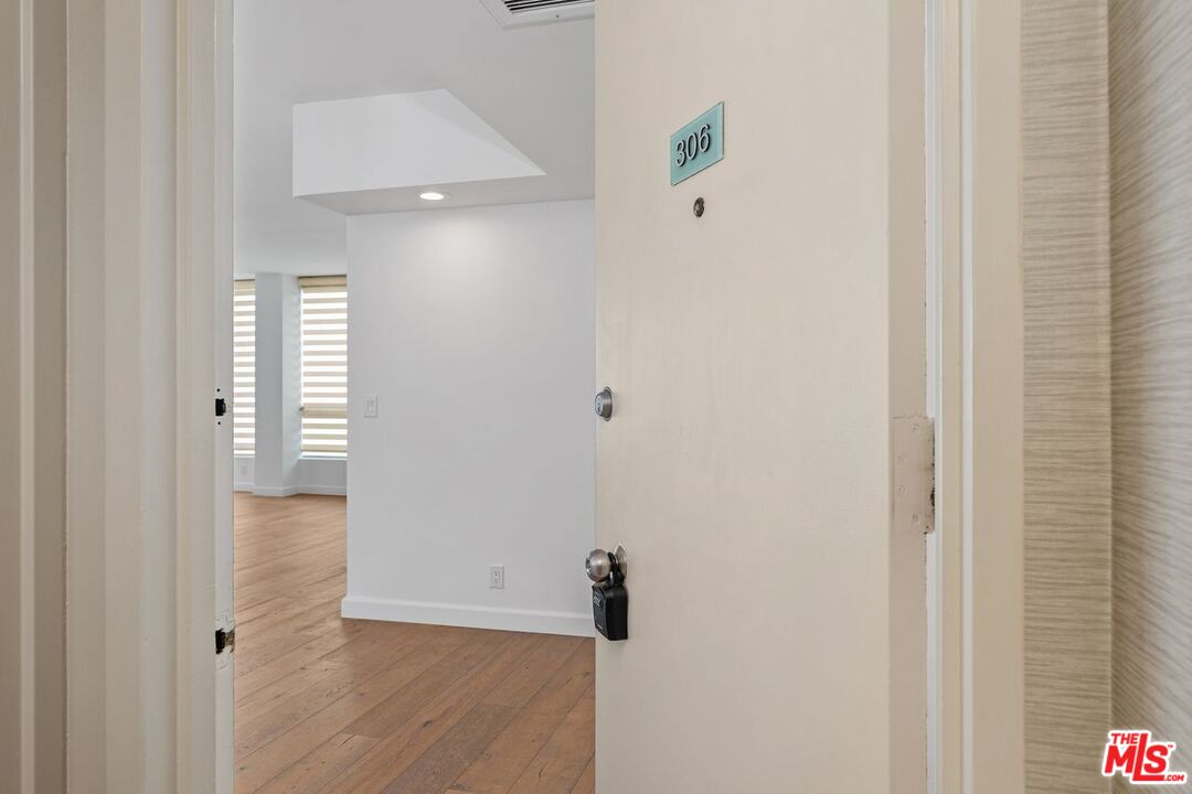 17368 W Sunset Blvd Unit: 306