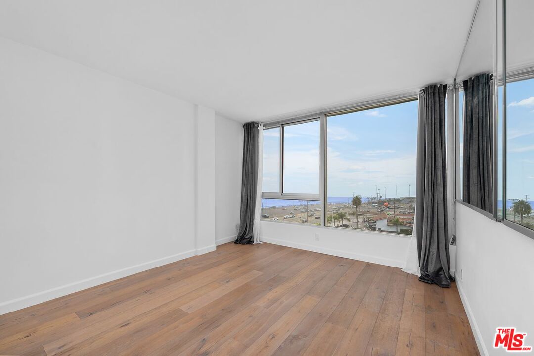 17368 W Sunset Blvd Unit: 306