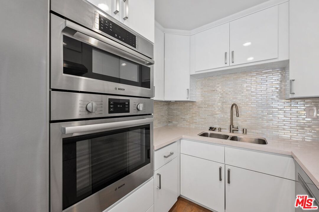 17368 W Sunset Blvd Unit: 306