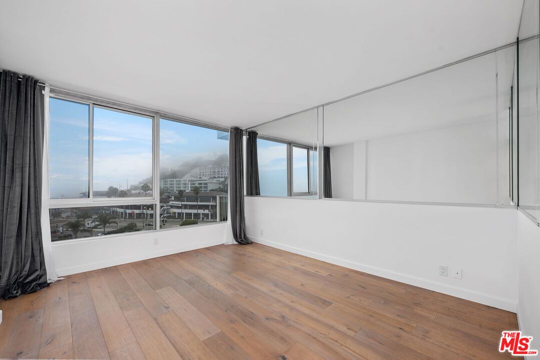 17368 W Sunset Blvd Unit: 306