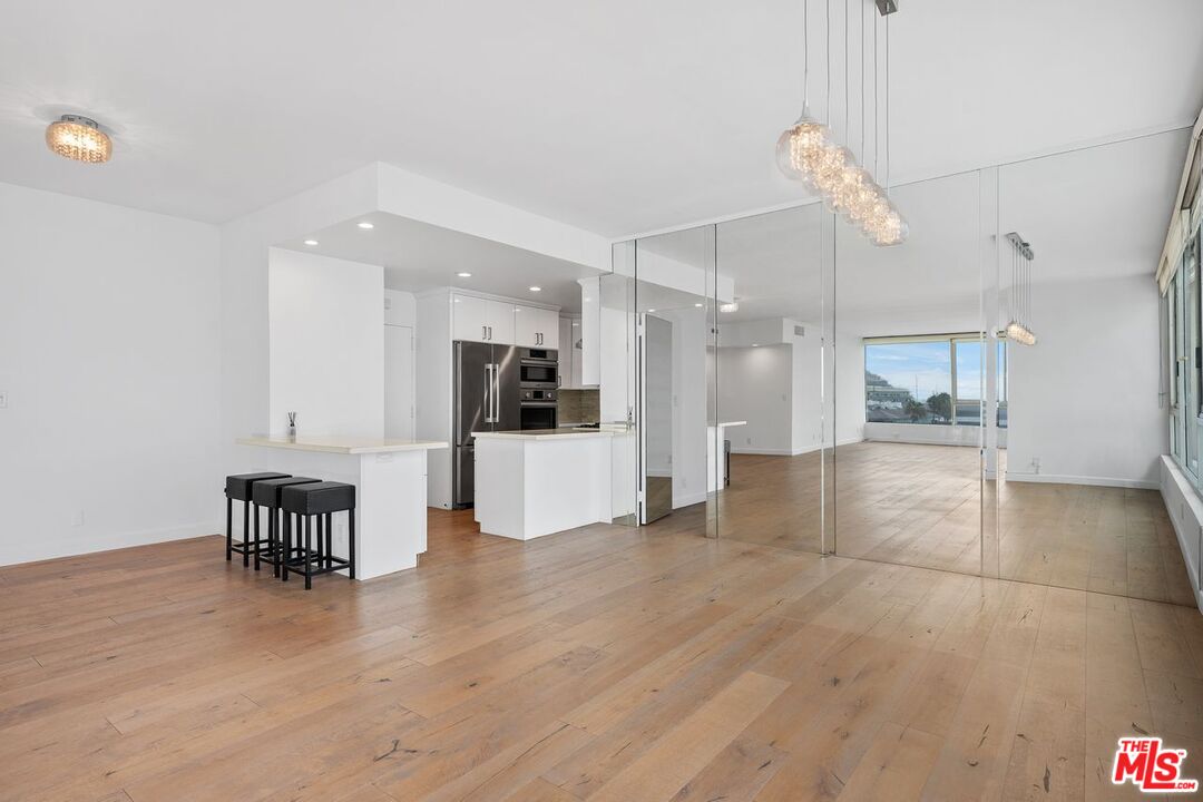 17368 W Sunset Blvd Unit: 306