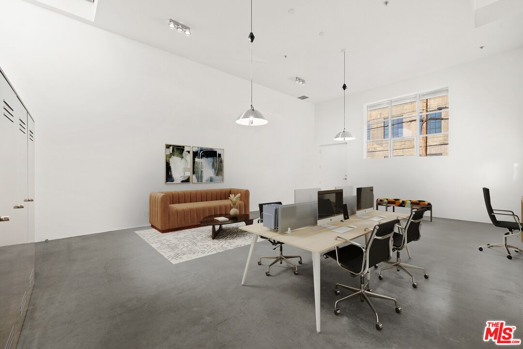 1643 12th St Unit: 5