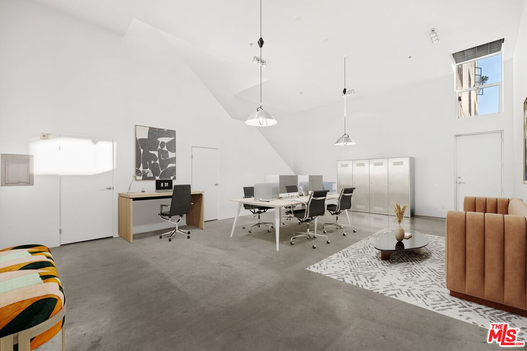 1643 12th St Unit: 5