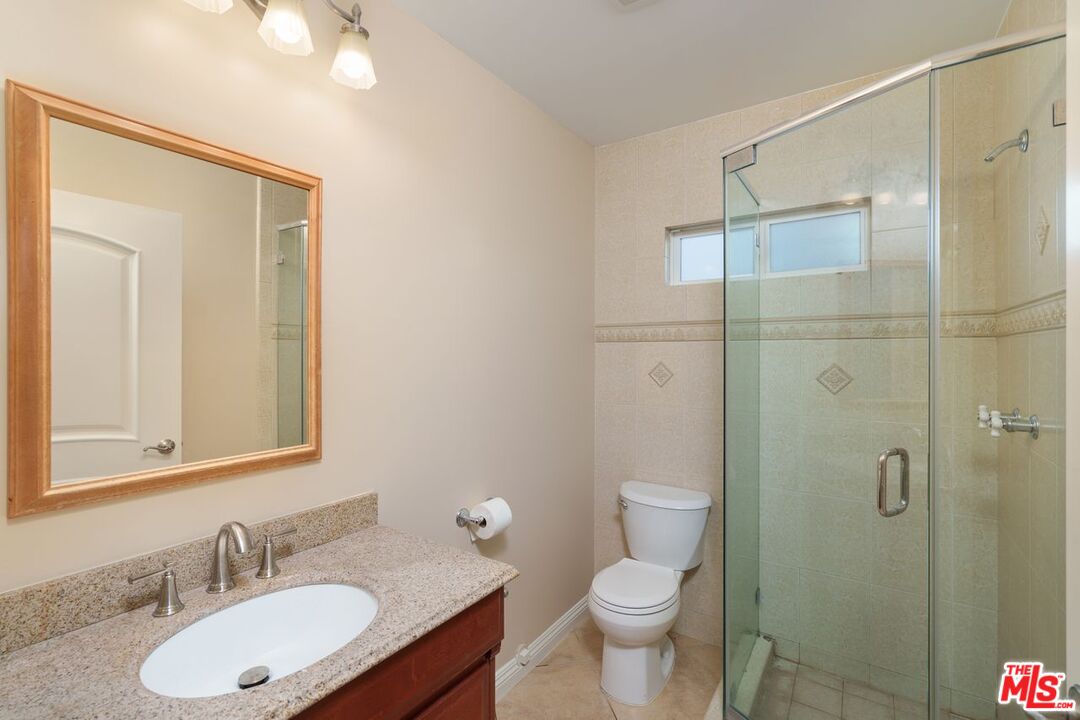 13746 Valleyheart Dr