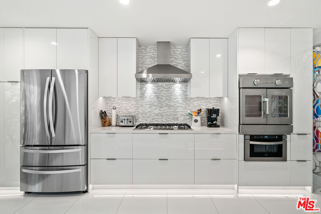 197 W Via Lola Unit: 10