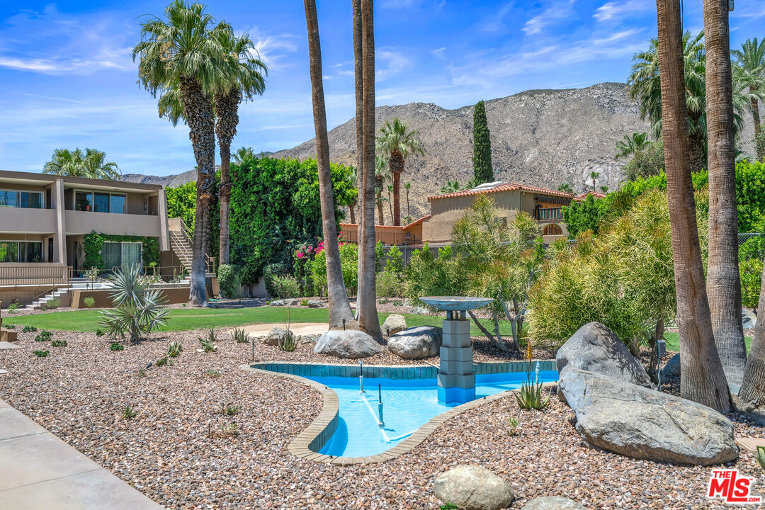 197 W Via Lola Unit: 10