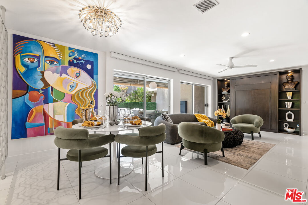 197 W Via Lola Unit: 10