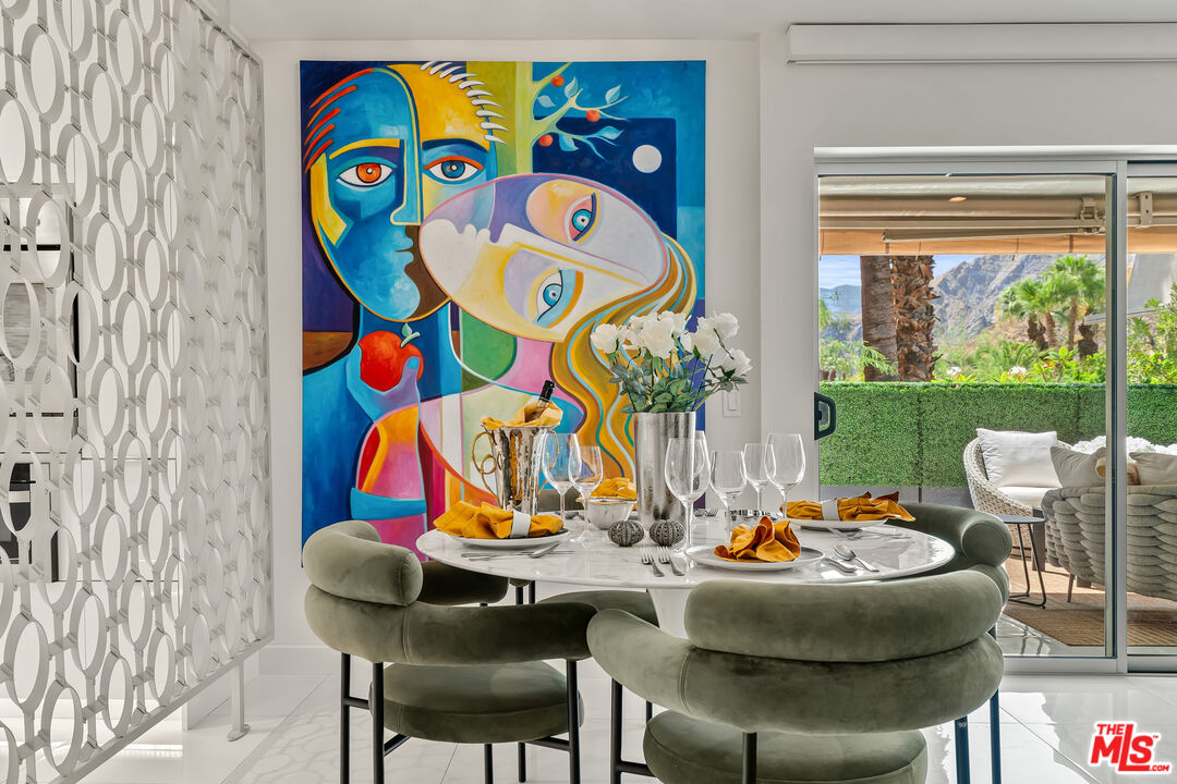 197 W Via Lola Unit: 10