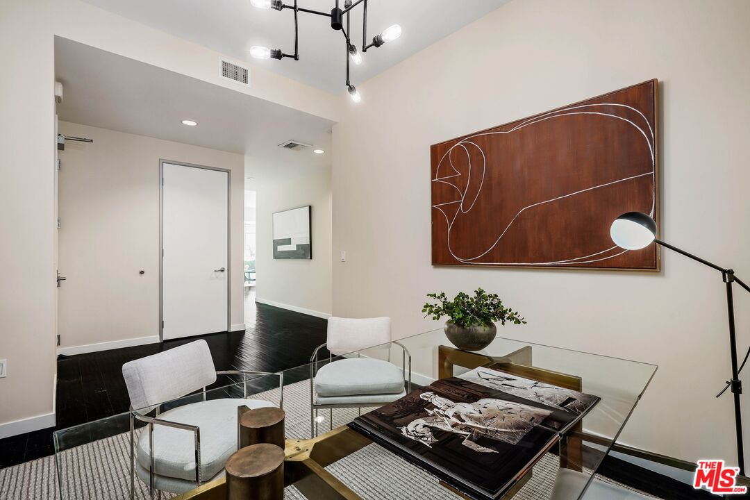 3111 Via Dolce Unit: 304