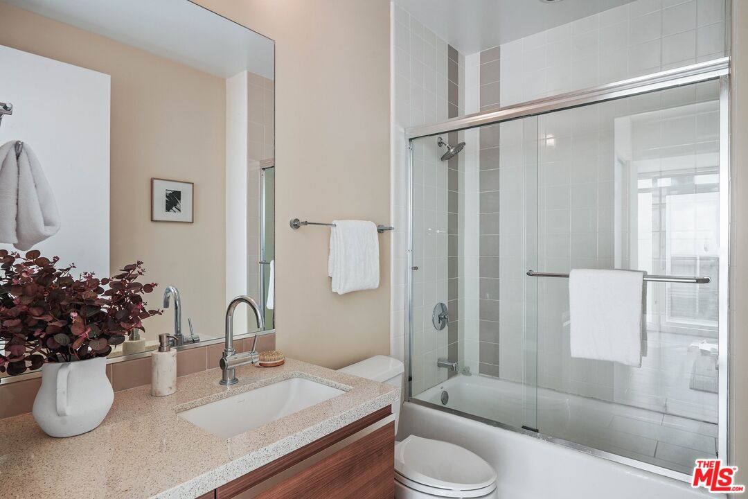 3111 Via Dolce Unit: 304