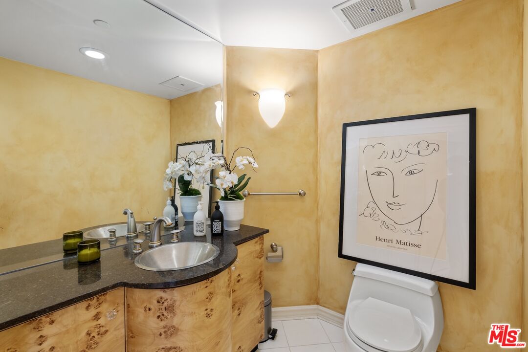 430 N Oakhurst Dr Unit: 407