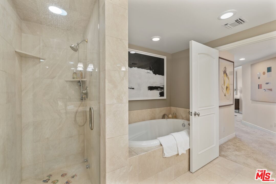 430 N Oakhurst Dr Unit: 407