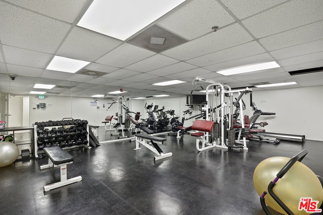 4501 Cedros Ave Unit: 217