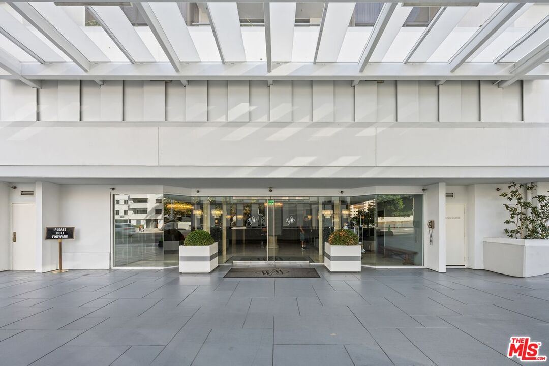 10660 Wilshire Blvd Unit: 1102