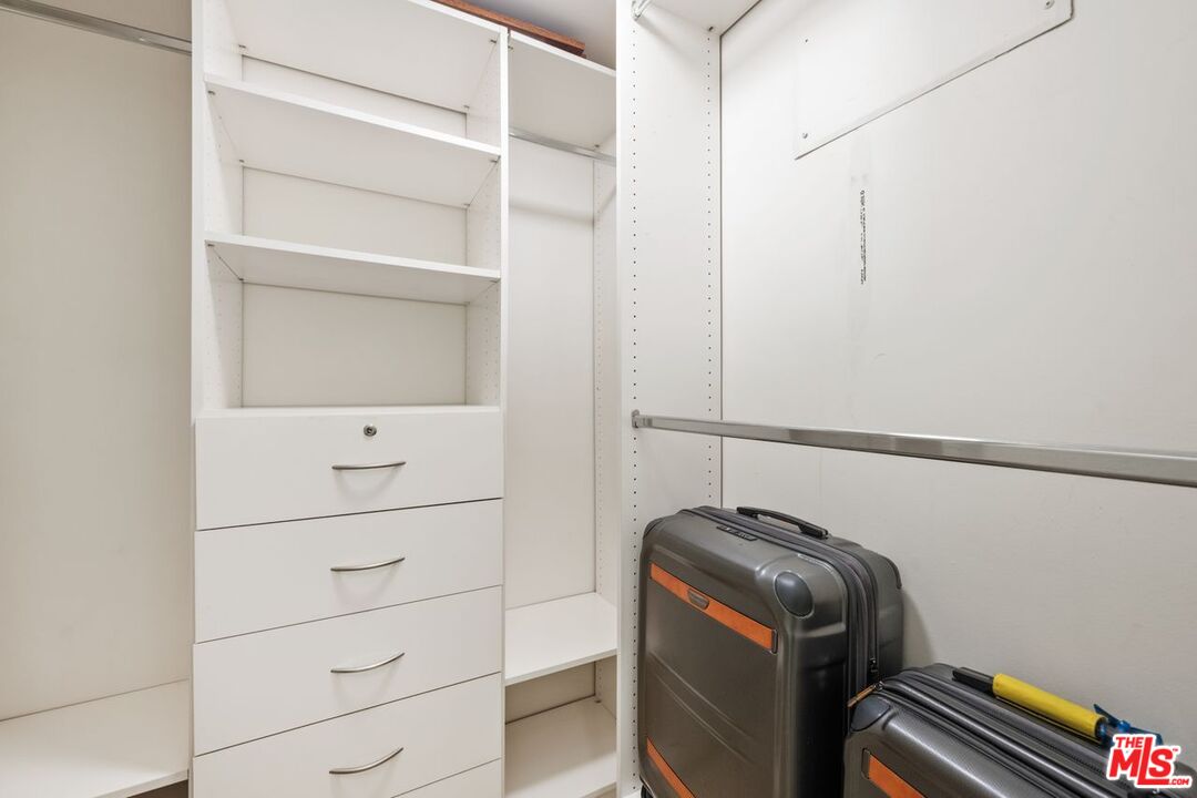 10660 Wilshire Blvd Unit: 1102