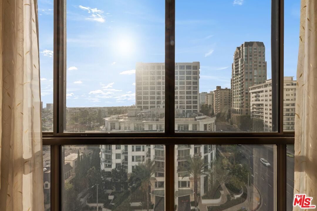 10660 Wilshire Blvd Unit: 1102